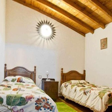 Casa Rural Lucia Es Una Casa Rural Amplia Con Pat Cabezas Bajas Екстериор снимка