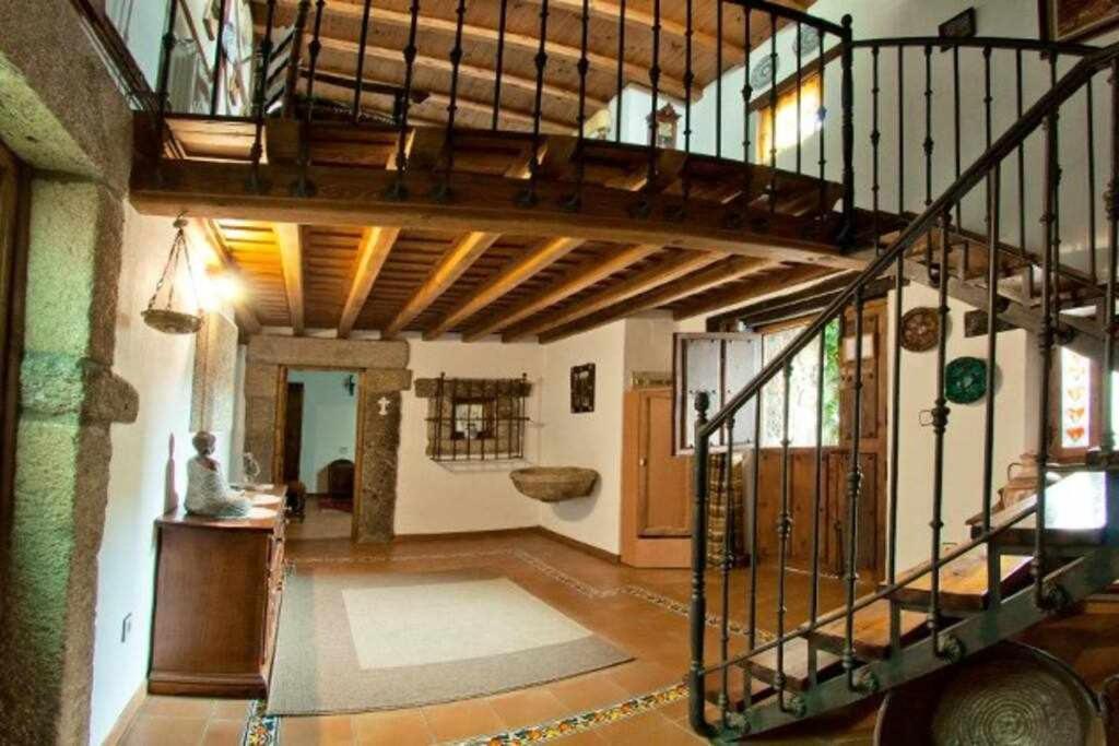 Casa Rural Lucia Es Una Casa Rural Amplia Con Pat Cabezas Bajas Екстериор снимка